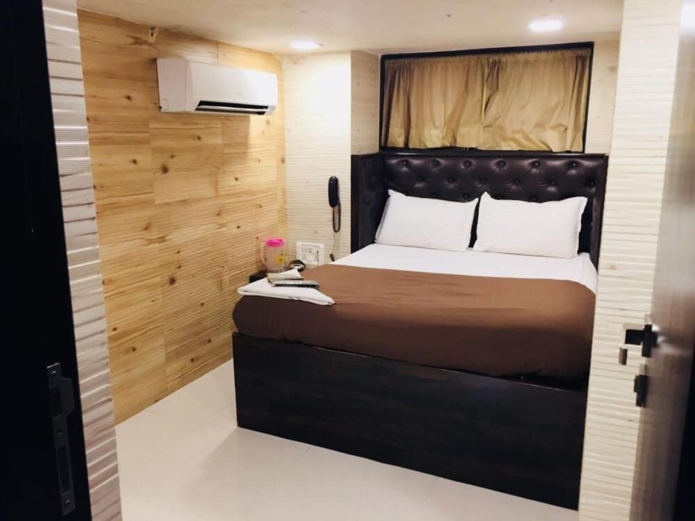 Hotel Qamar Βομβάη Εξωτερικό φωτογραφία