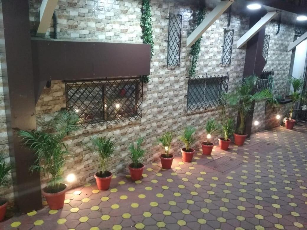 Hotel Qamar Βομβάη Εξωτερικό φωτογραφία